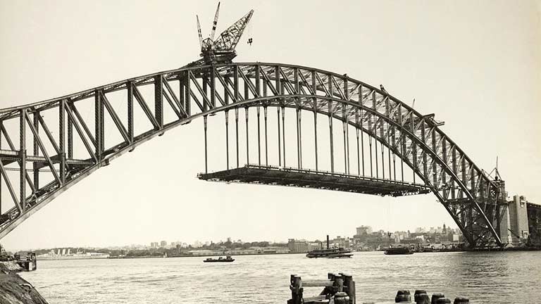Construction of the Sydney Harbour Bridge