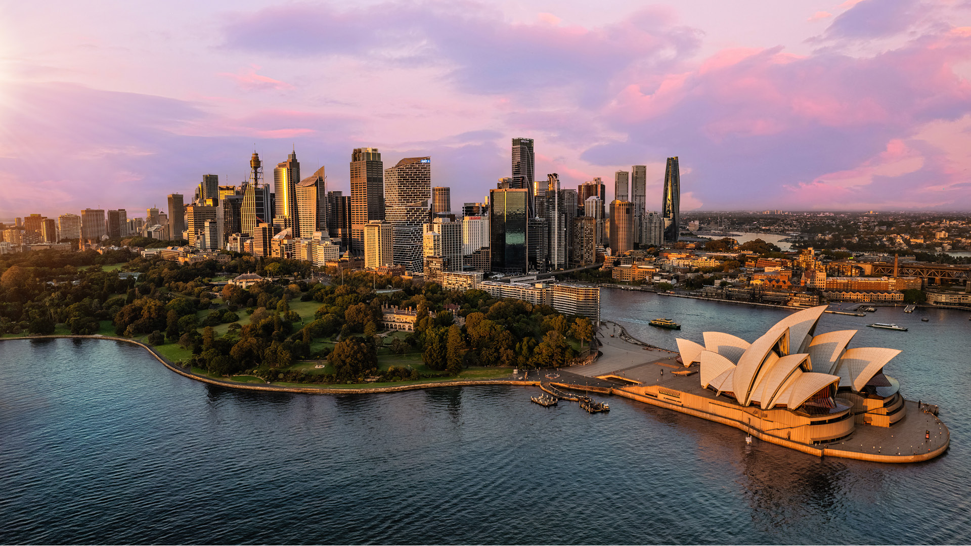 Romantic views of Sydney Harbour