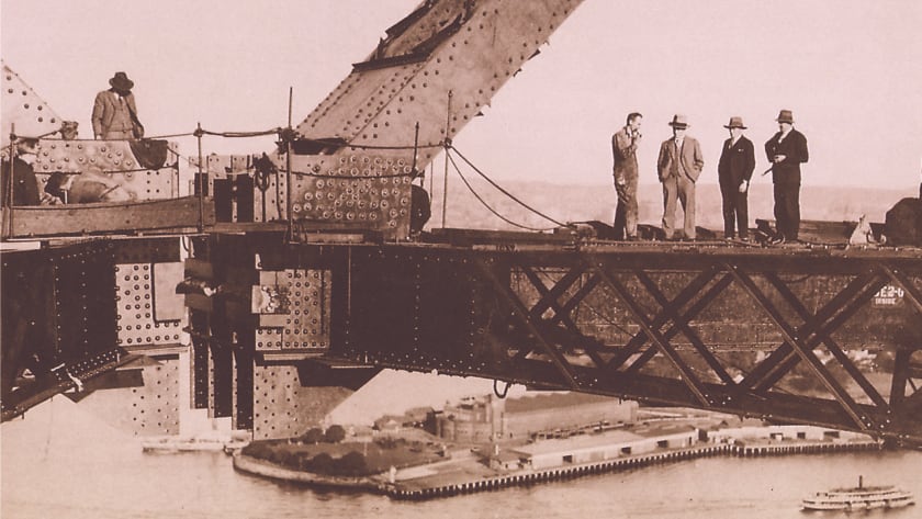 construction of Sydney Harbour Bridge