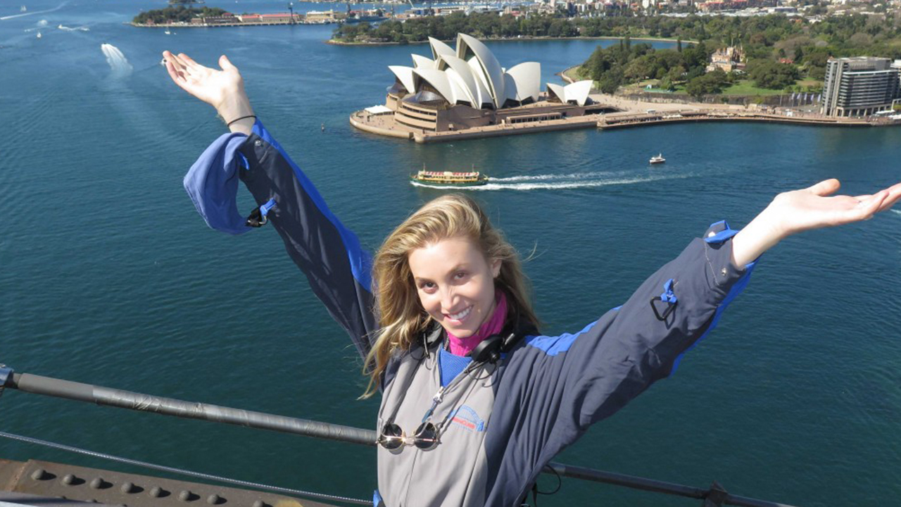 celebrity tours sydney